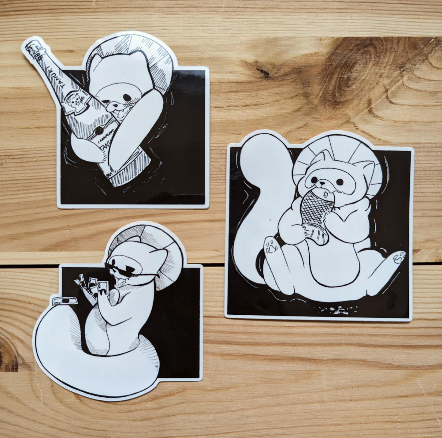 Lot 3 stickers tanuki